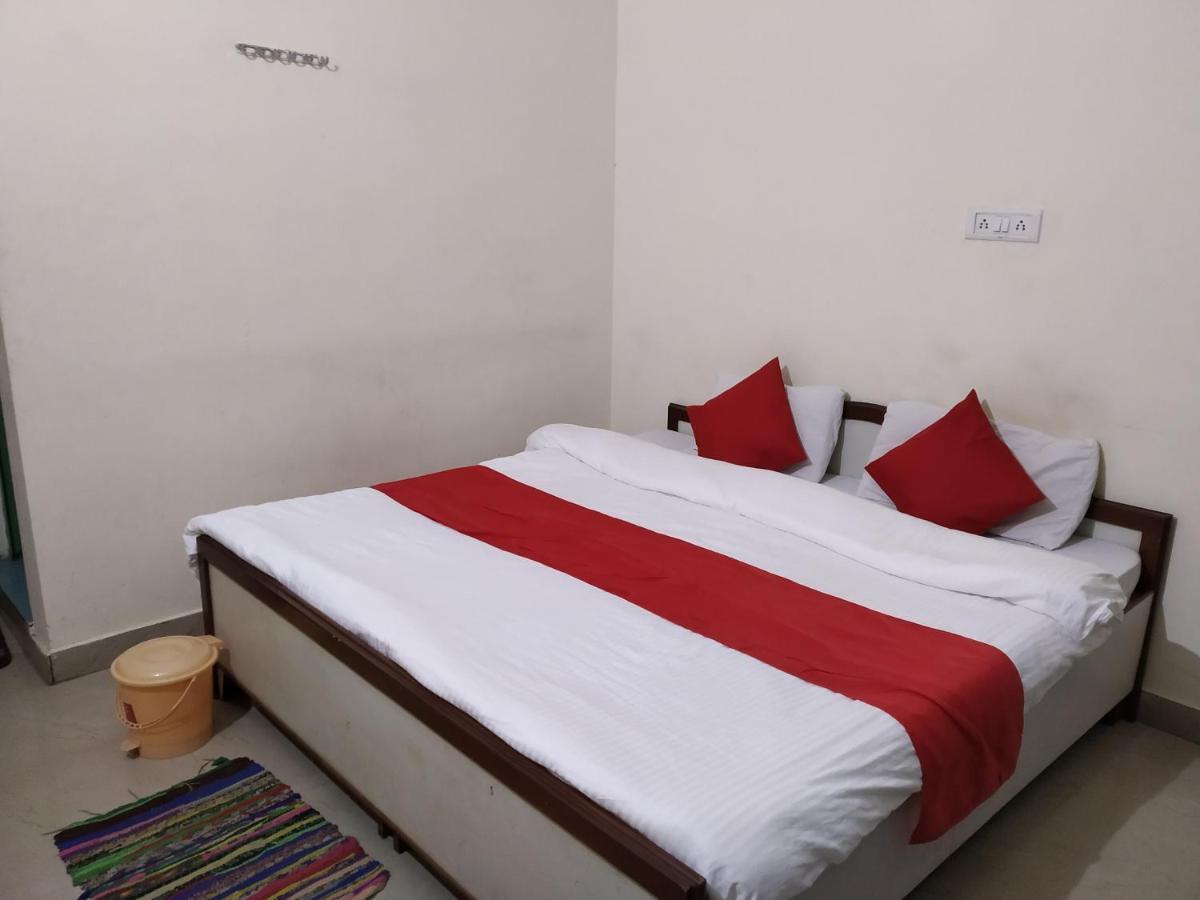 Hotel Govind Rudraprayāg Екстериор снимка