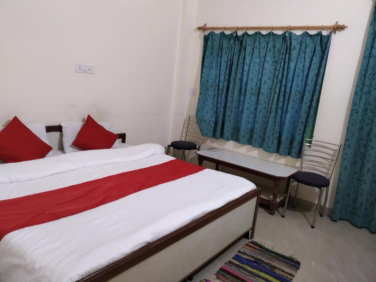 Hotel Govind Rudraprayāg Екстериор снимка